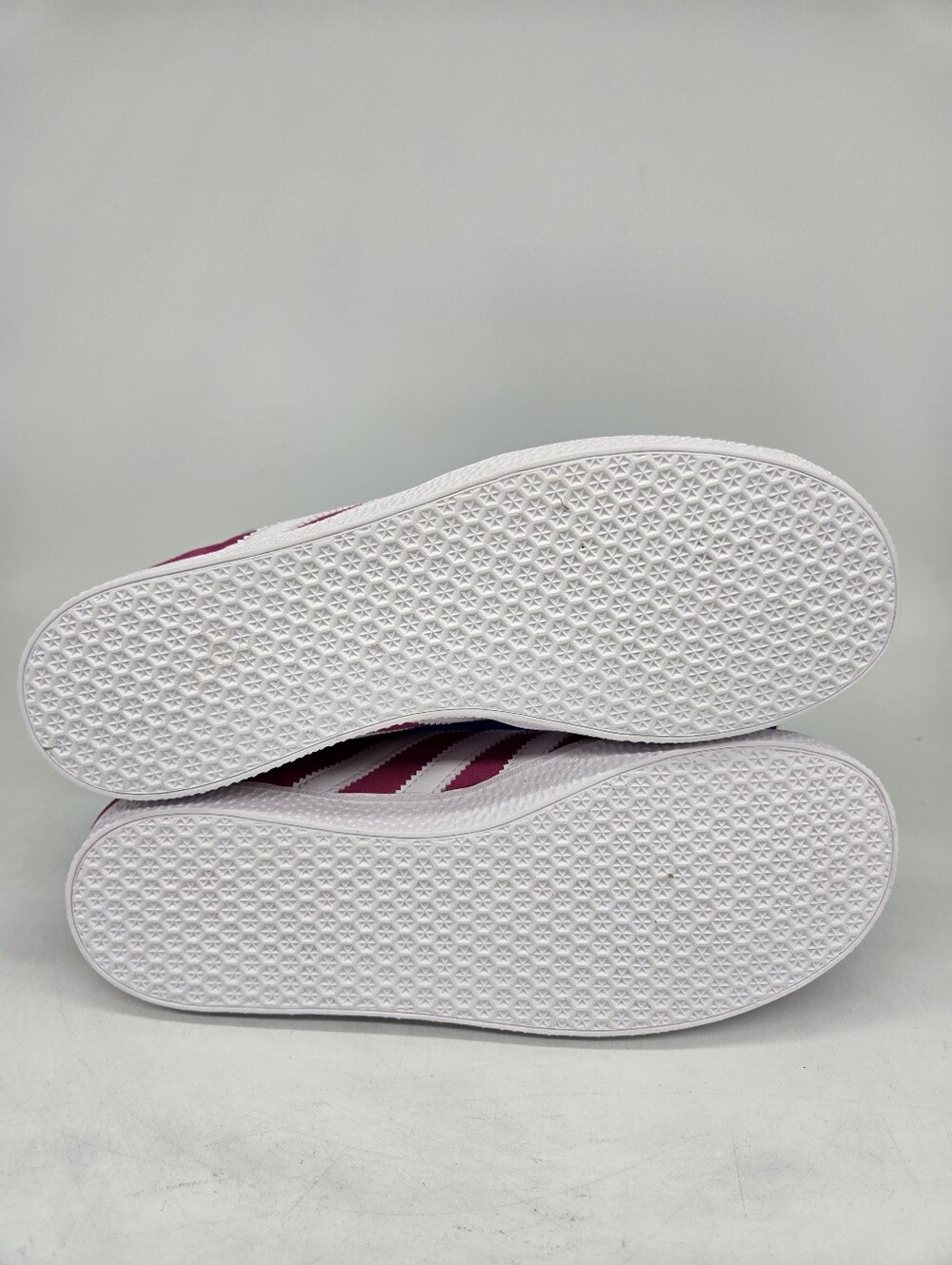 adidas Gazelle IF9801 Semi Lucid Fuchsia Cloud White Shoes Women's Size 7.5 - Picture 7 of 8